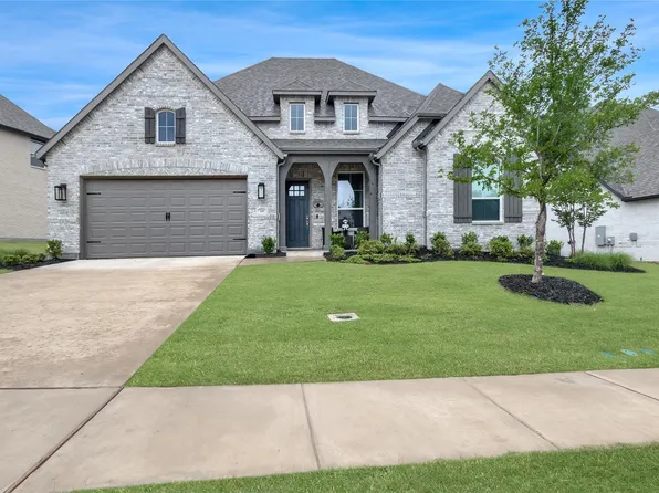 610 Lavender Dr, Van Alstyne, TX 75495