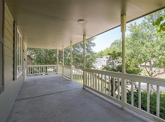 2nd image of 8405 Woodson Pl