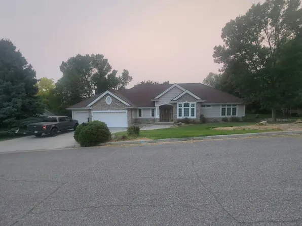 2950 Palm Dr, Billings, MT 59102