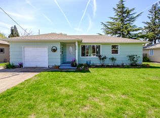 250 W D St, Lebanon, OR 97355