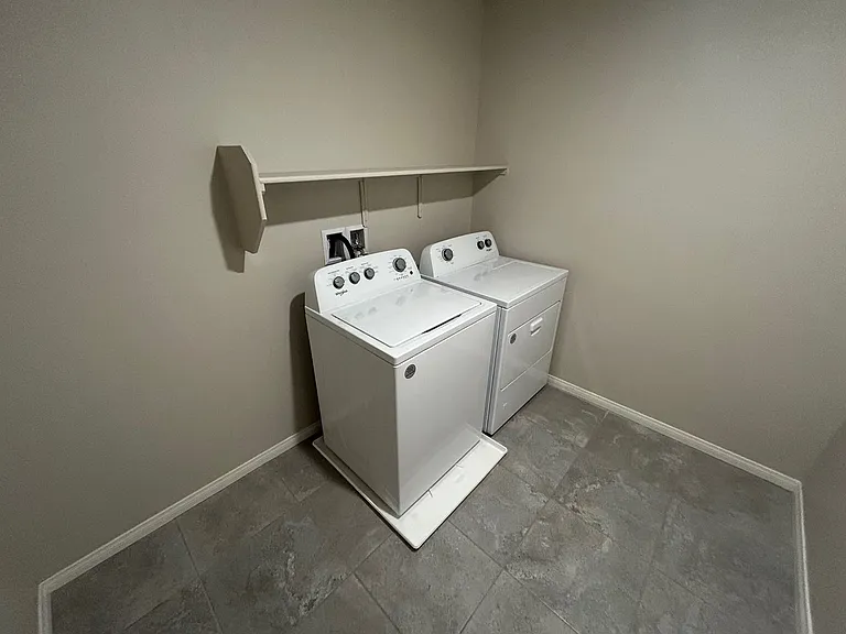 7526 Pink Mimosa Ave — Photo 40