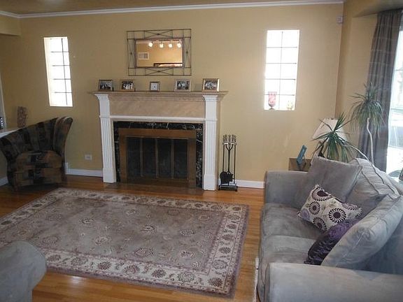 4th image of 1712 N 75th Ave