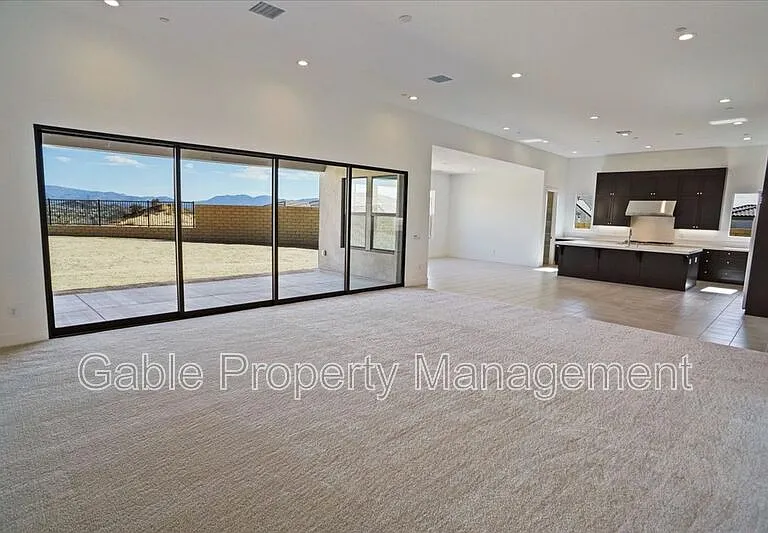 30000 N Camino Los Robles — Photo 6