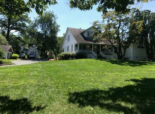 201 Pleasant St SW, Vienna, VA 22180