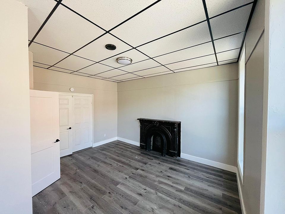 1st image of 2257 Old 6th Ave