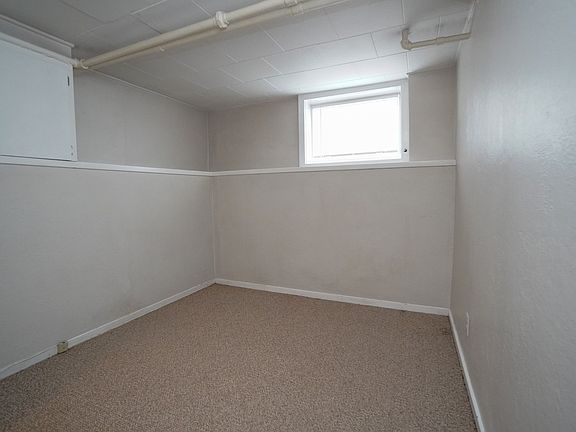 5th image of 2506 W Woodlawn Ave #4