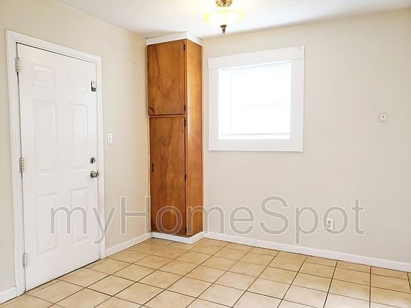3rd image of 113 Aquamarine Ave