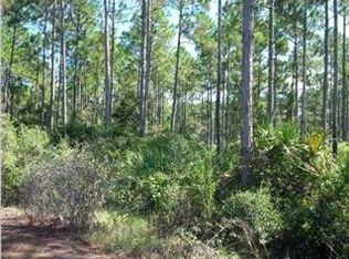 104 Egret Court St, Lanark Village, FL 32323