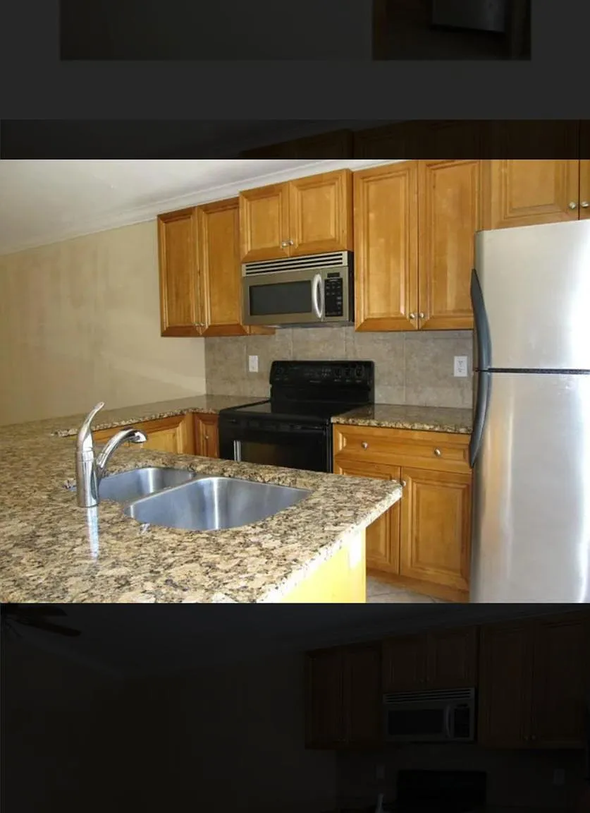 2 bed, 1075 sqft, $2,200 — Photo 2