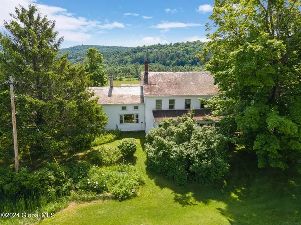16392 State Route 22, Putnam Station, NY 12861