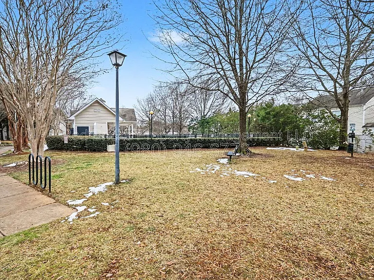 4709 Morning Dew Ct — Photo 42