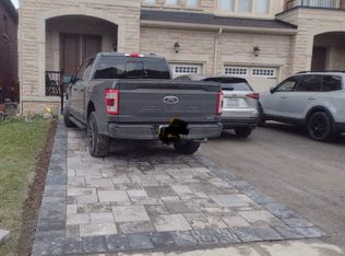 19 Hancock St, Aurora, ON L4G1A6