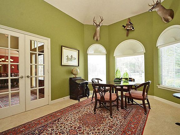 4th image of 3919 Bell Hollow Ln