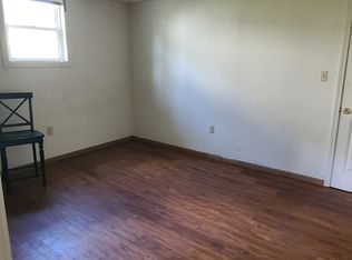 1603 N Cedar St, Rolla, MO 65401