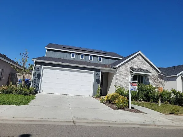 6406 E Giavanna Ave, Fresno, CA 93727