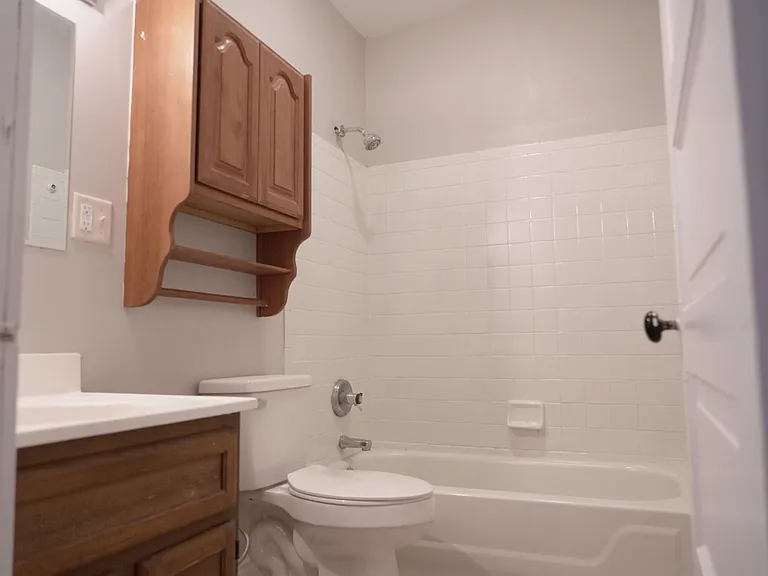 3225 Bishop St — Photo 14