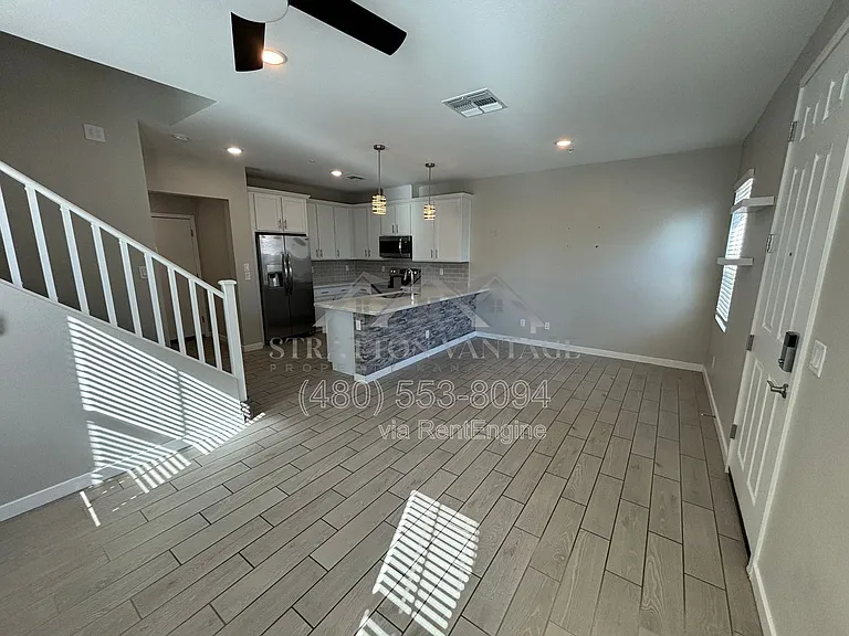 155 N Lakeview Blvd #136 — Photo 3