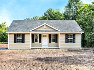 500 Three Pines Rd, Lebanon, KY 40033