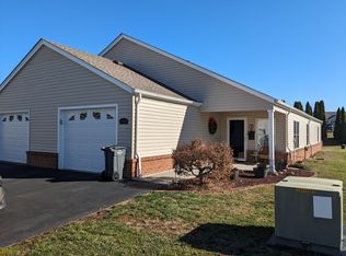 1407 Lodge Pine Walk #1407, Kingsport, TN 37660