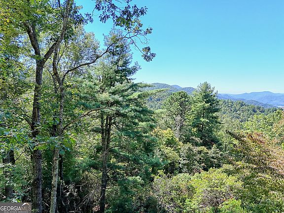 4th image of 1 Pleasant Mountain Dr