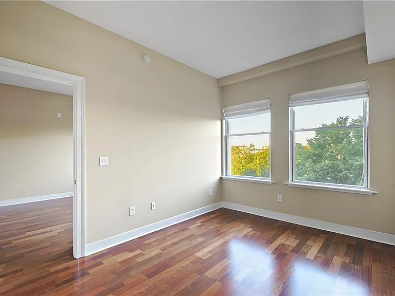 201 W Ponce De Leon Ave #515 — Photo 11