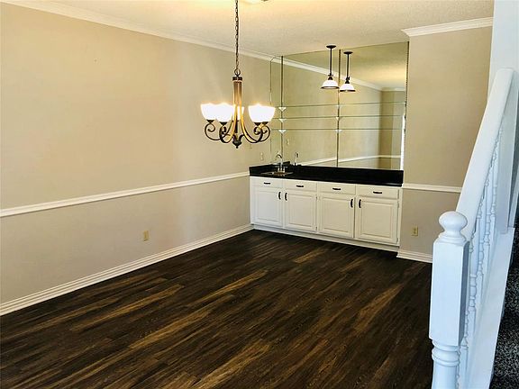 5th image of 609 Ashford Dr