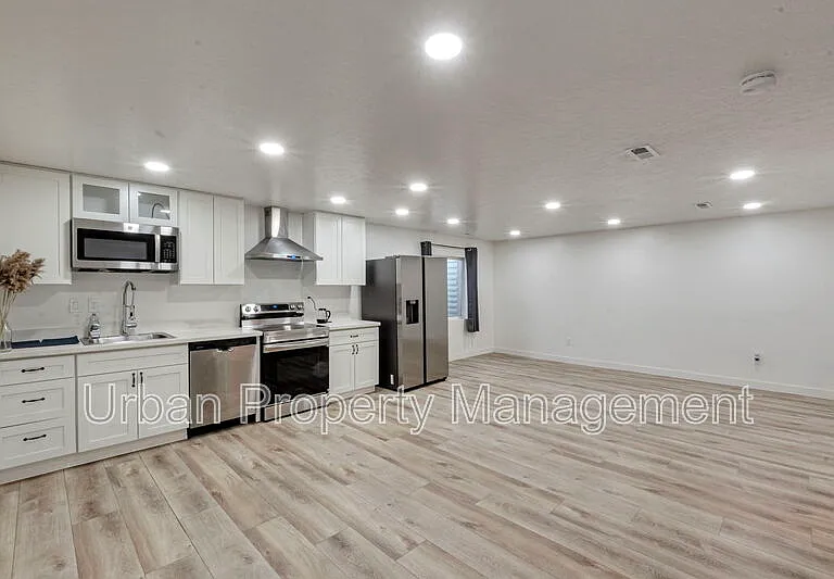 3761 W 620 N — Photo 20