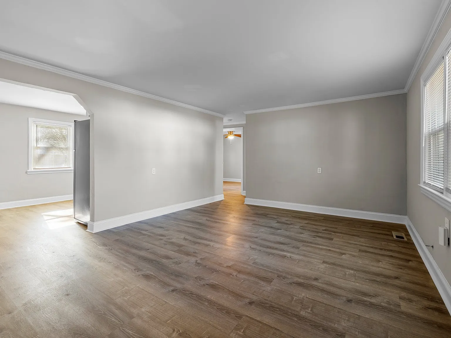 2 bed, 900 sqft, $1,450 — Photo 3