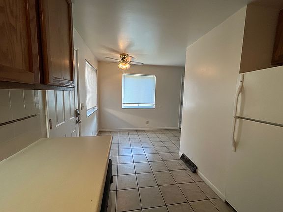 5th image of 106 & 114 E Lane Ave #B