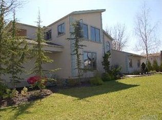 2 Division Ave, Port Jefferson Station, NY 11776