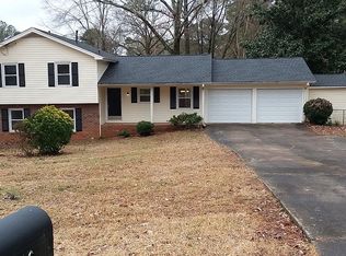 2104 Tropicana Dr, Suwanee, GA 30024
