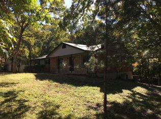 36 Ozark Ln, Arnold, MO 63010