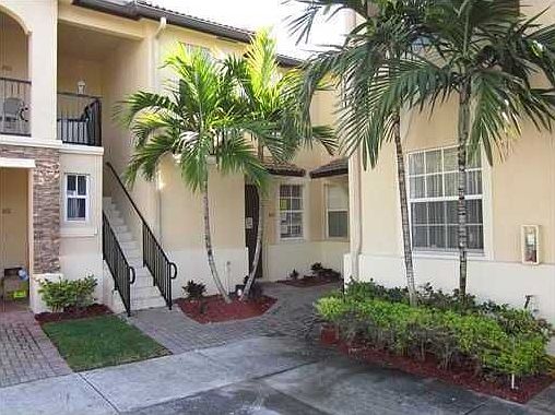 1st image of 1495 NE 33 Ave #102
