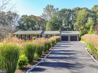 360 Chapel Green Rd, Fredericksburg, VA 22405