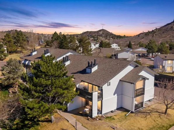 532 Oakwood Dr #E207, Castle Rock, CO 80104