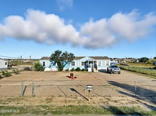 598 Golden Eagle St, Chaparral, NM 88081
