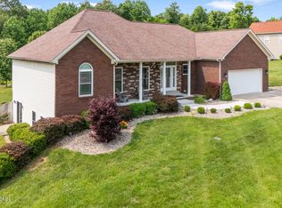 298 Berkshire Ave, Rineyville, KY 40162