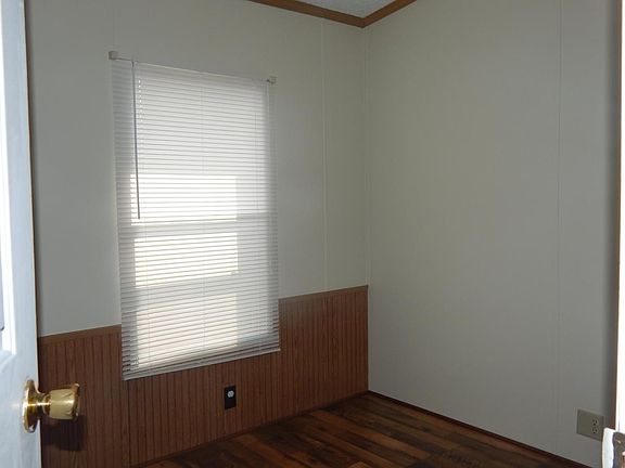 5th image of 1750 Broadway St Trlr 4016