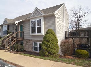 22 Westpointe Dr, Ephrata, PA 17522