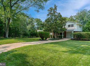 1804 Bushrod Rd, Alexandria, VA 22308