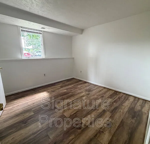 9397 London Tower Ct #503 — Photo 13