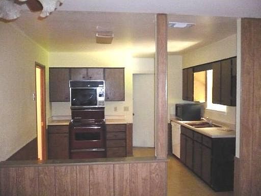4th image of 8106 GOLDEN FOREST DR