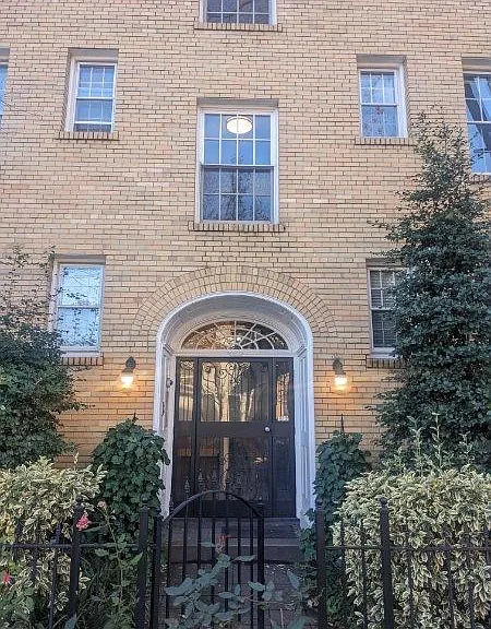 719 D St NE #203 — Photo 4