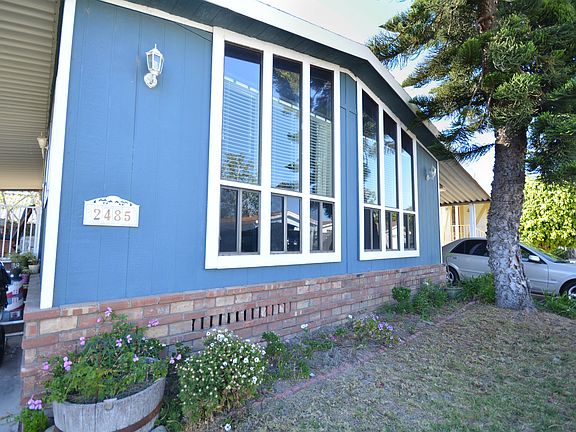 3rd image of 2485 Elderberry Dr