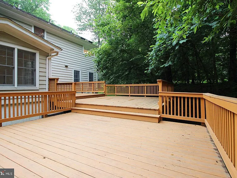 6065 Innisvale Dr — Photo 10
