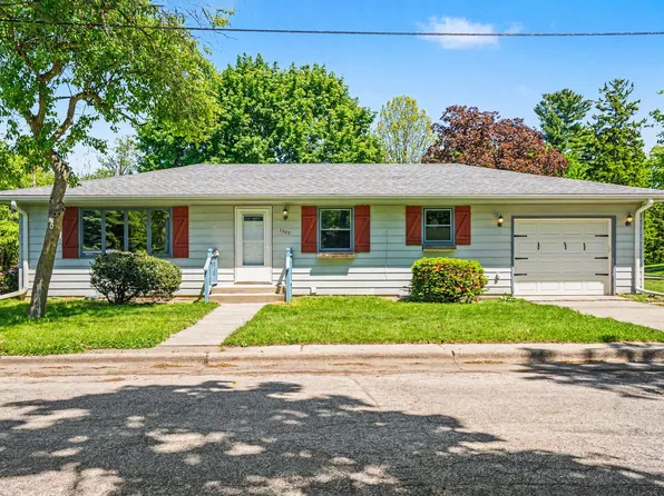 1007 H St, La Porte, IN 46350