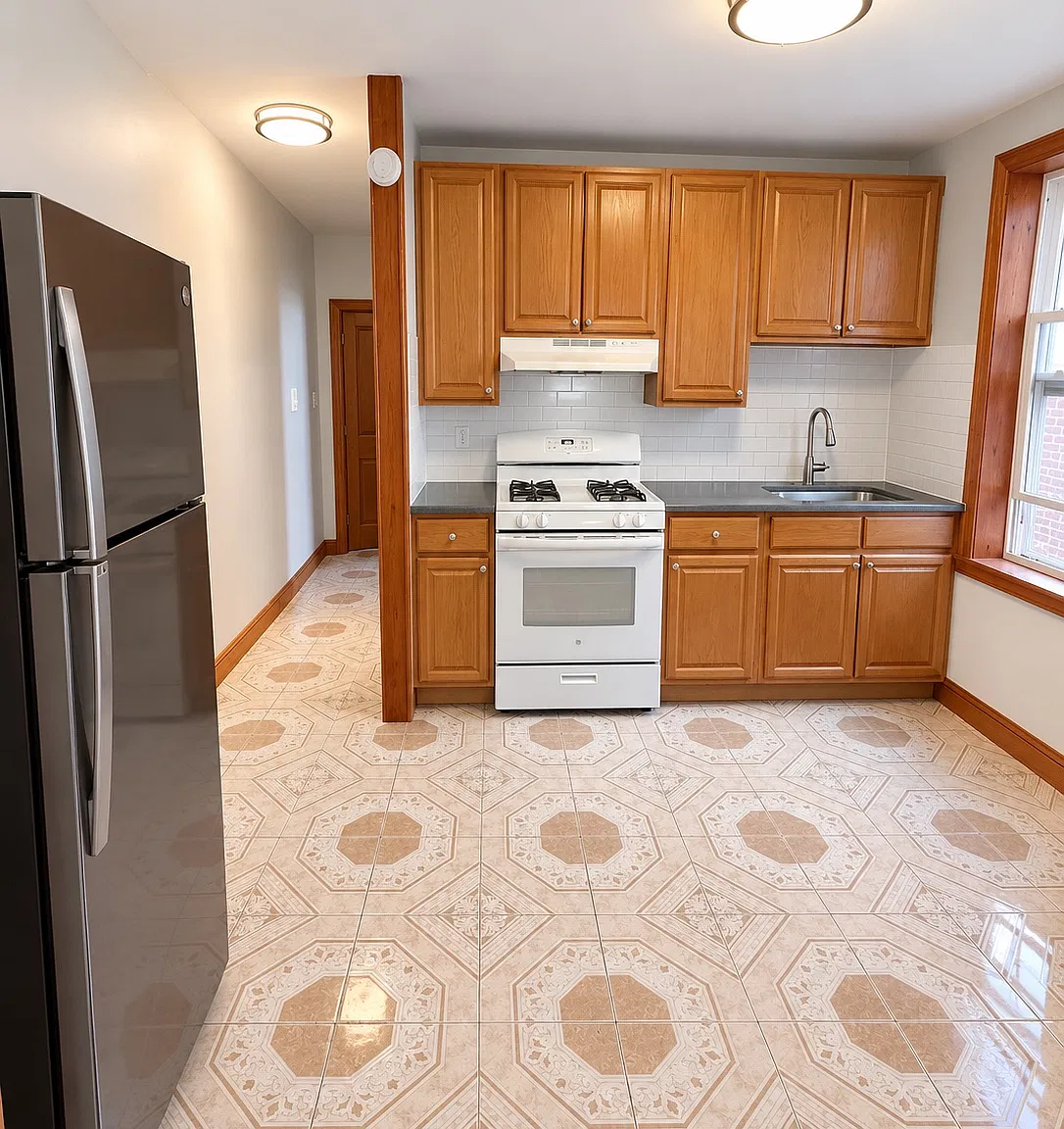 433 Kennedy Blvd — Photo 1