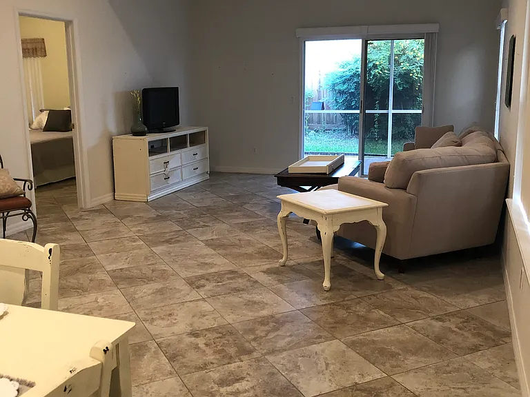 9005 Saint Andrews Way — Photo 8