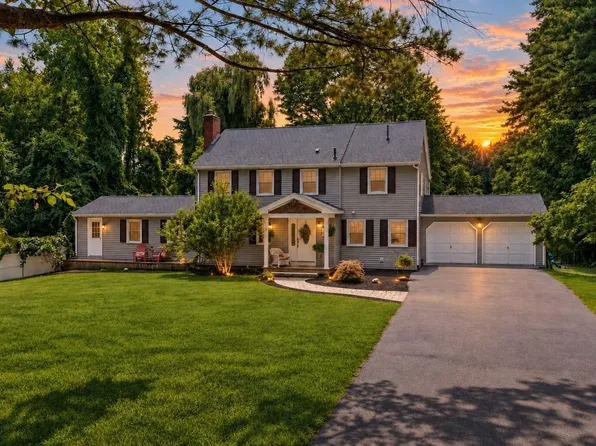287 Northfield Rd, Lunenburg, MA 01462