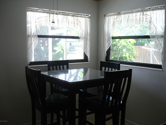 3rd image of 2416 Scenic Dr